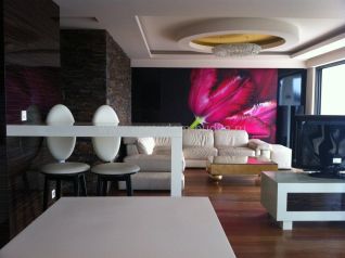 Объект-11037. Эксклюзивная 3-х комнатная квартира центре Будвы с панорамным видом на море! 